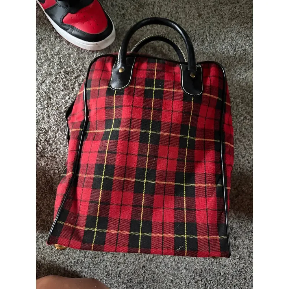 Vintage Aladdins Plaid quart thermos with food case and carrying bag